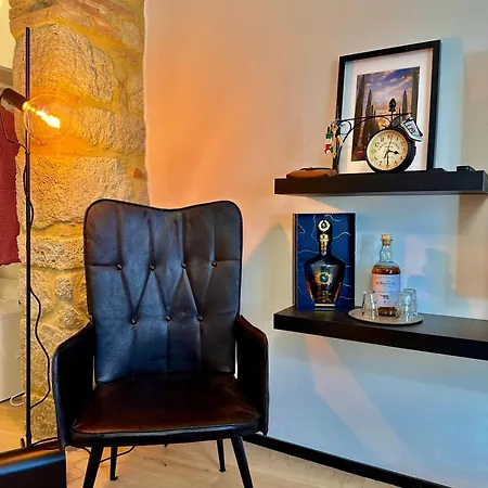 Appartamento Luxury In Village Sassofortino