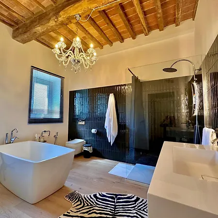 Luxury In Village Appartamento Sassofortino